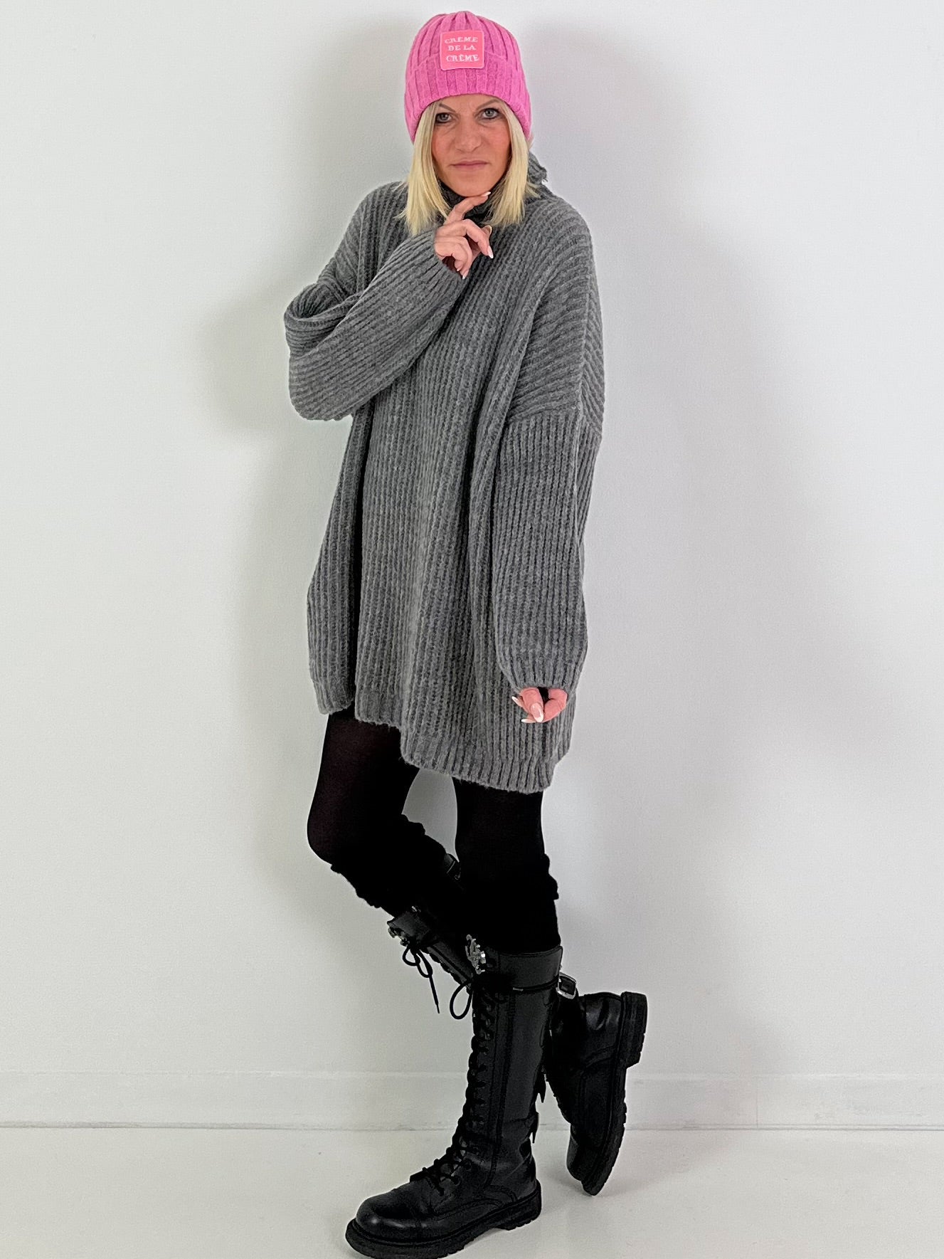 Longpullover/Kleid Modell "Embrace" - grau