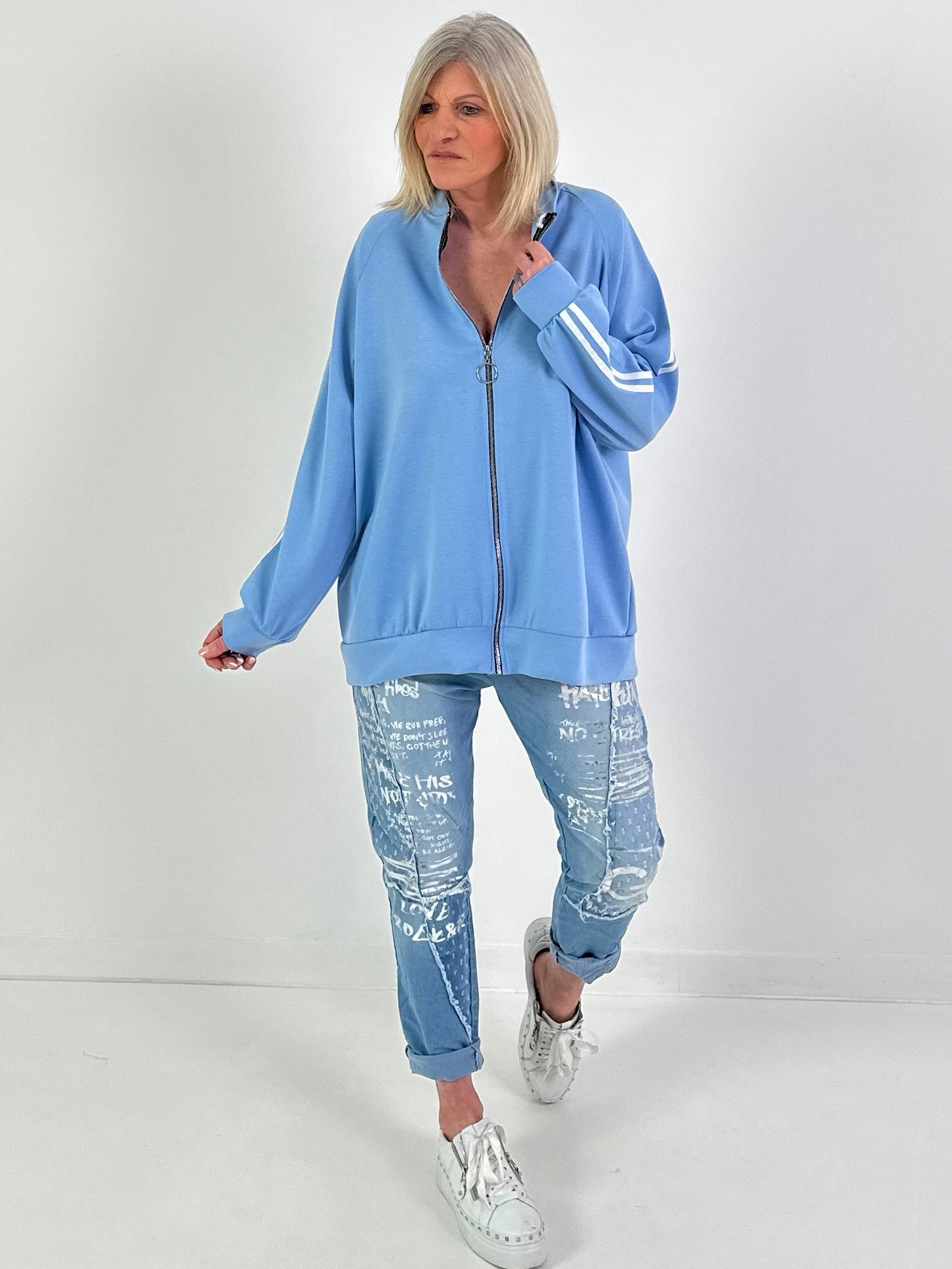 Jacke mit Streifen - hellblau