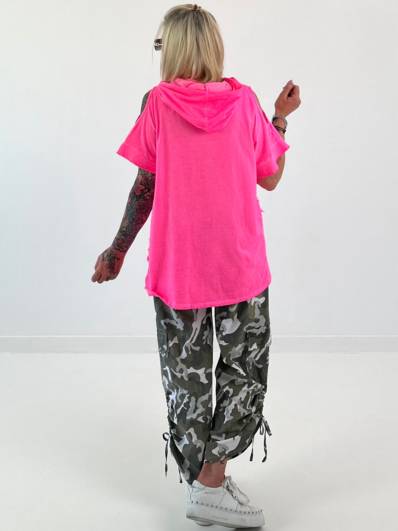 Hoodie Shirt mit Jeans Elementen - neonpink