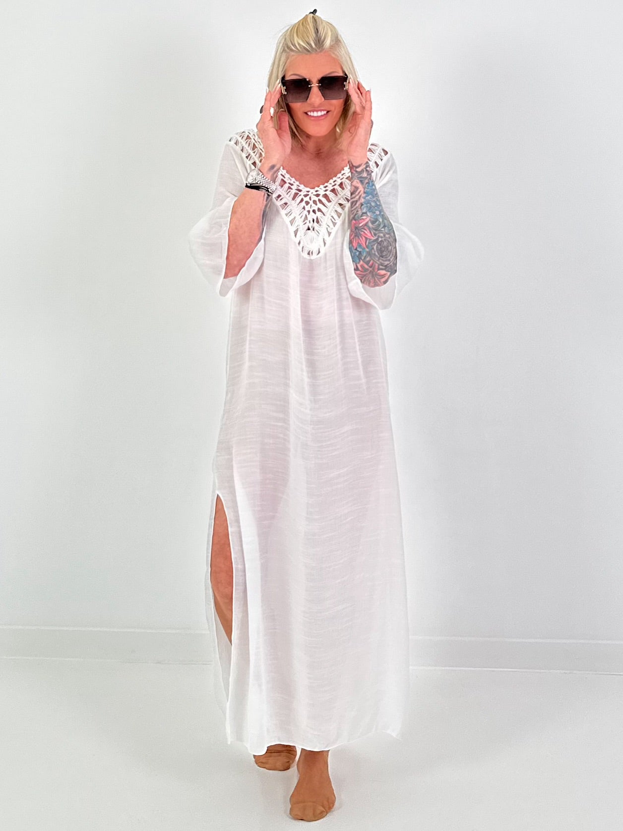 Ibiza dress with crochet inserts - white