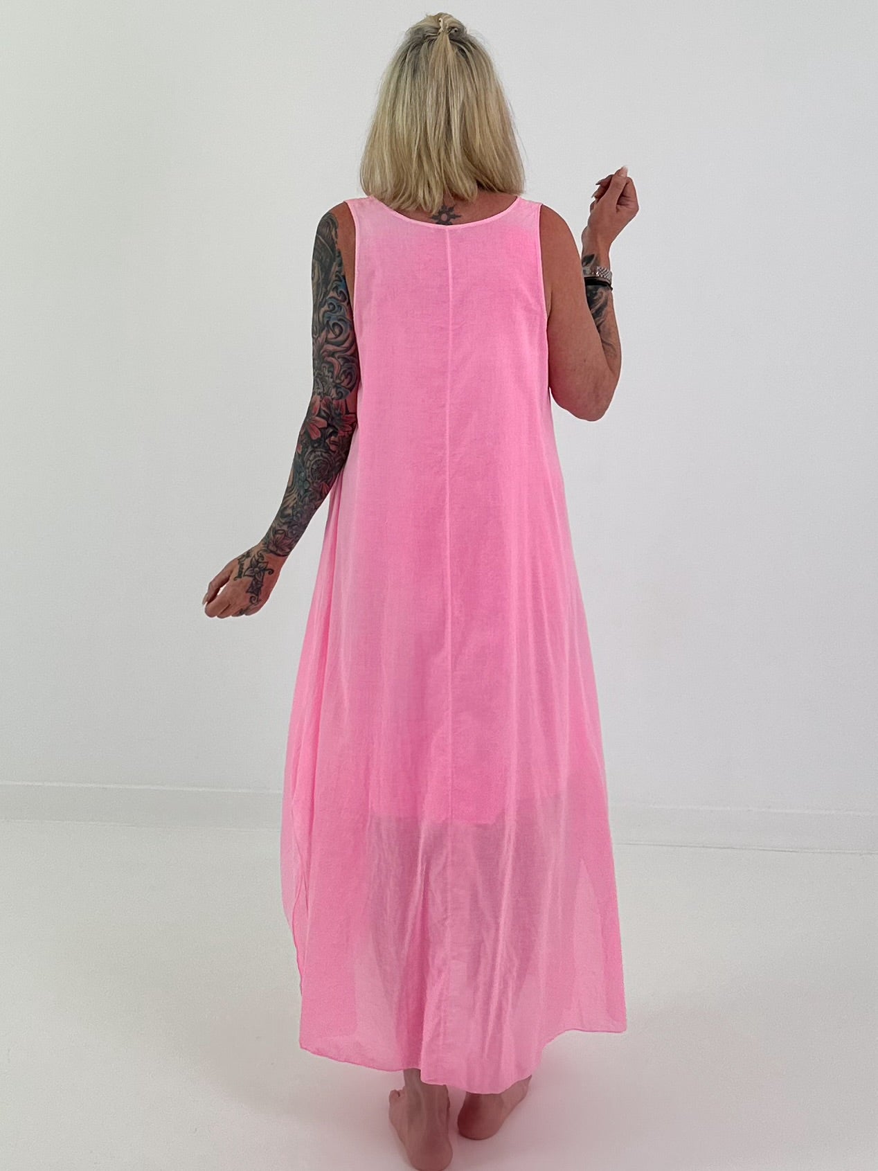 Sommerkleid mit Raff-Detail - neonpink