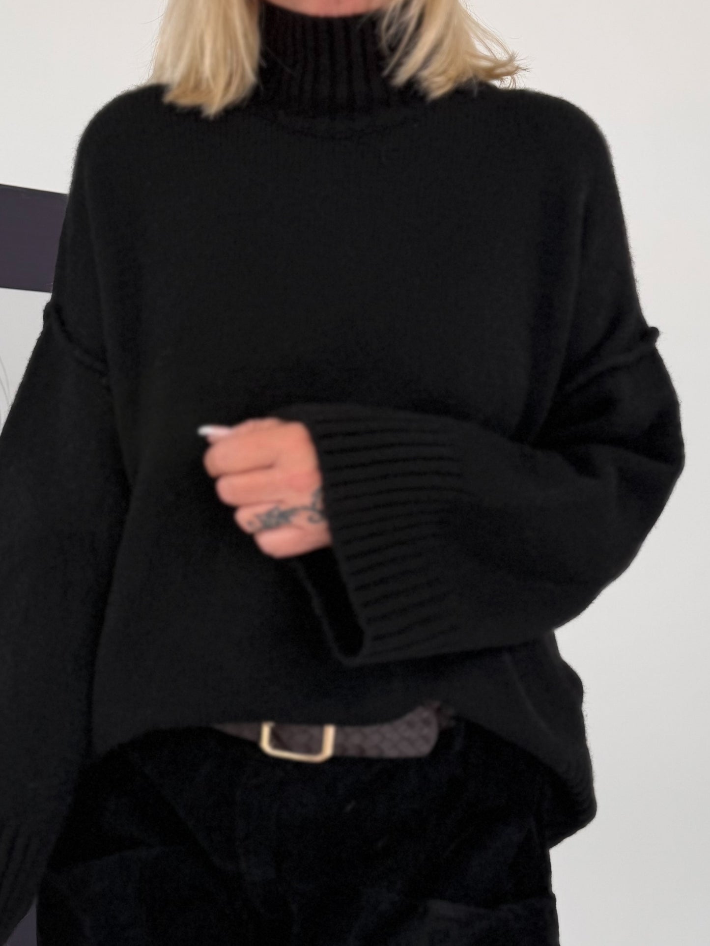 Kuscheliger Pullover - schwarz
