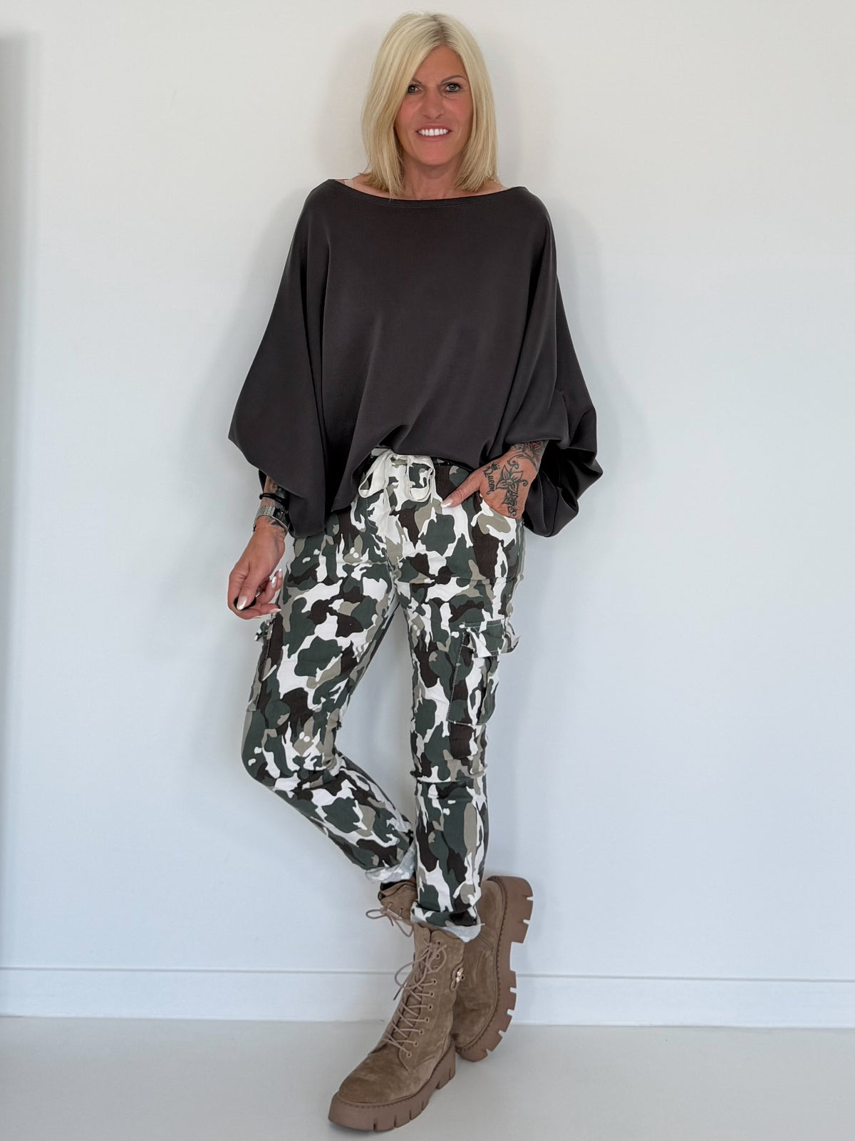 Sweater mit raffinierten Turn-Up-Ärmeln - anthrazit
