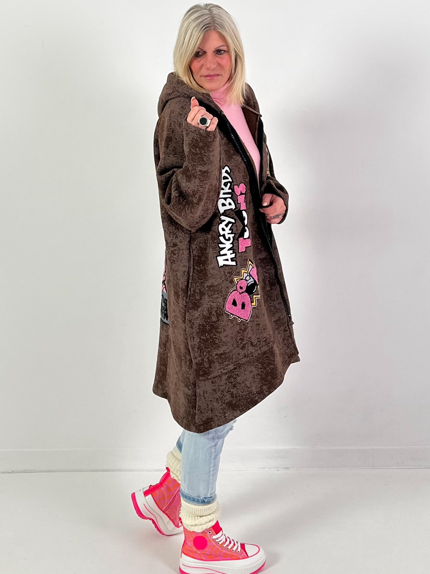 Coat model "Courage" - brown