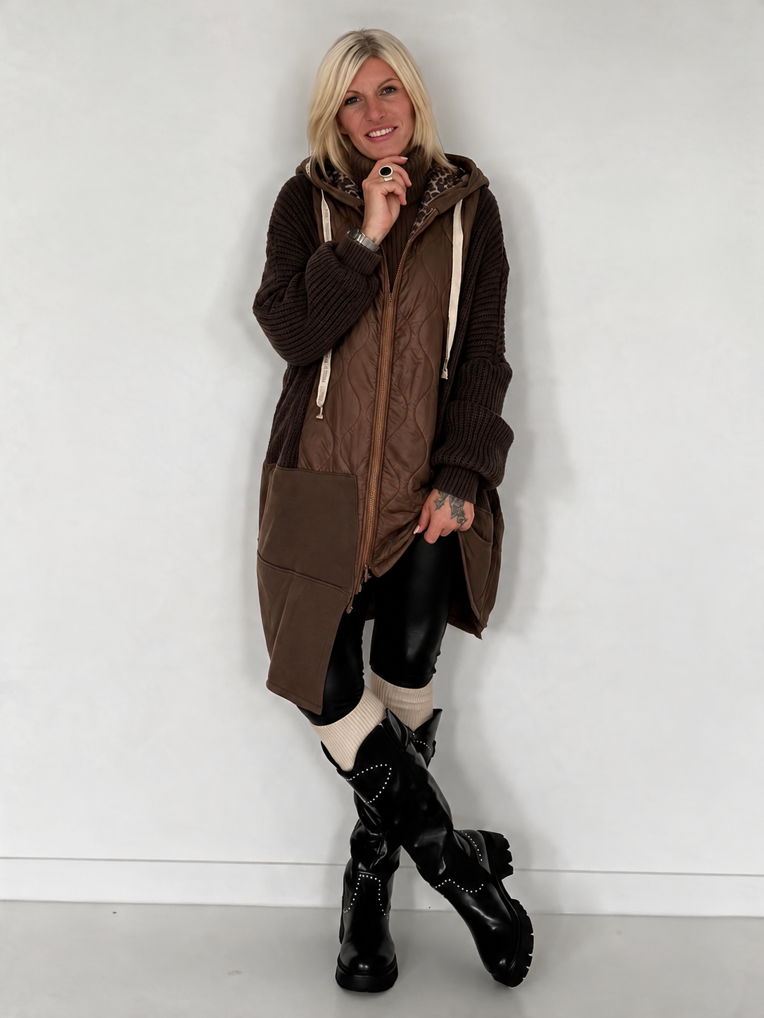 Oversized jacket in a material mix - mocha