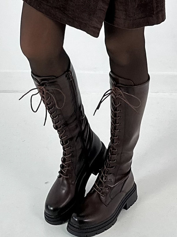 Boots model "Lacoria" - brown