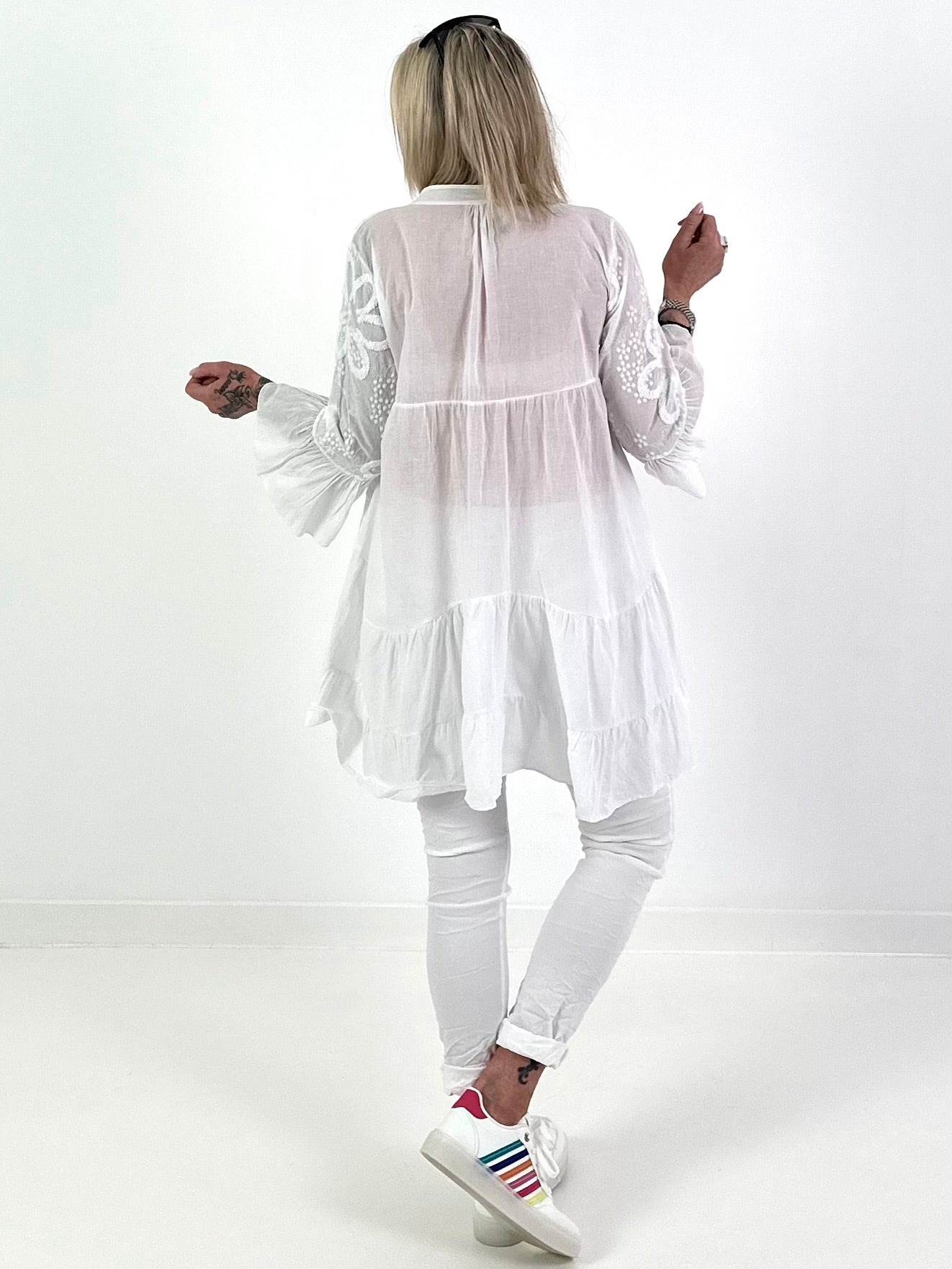 Tunic/dress with terrycloth appliqué - white