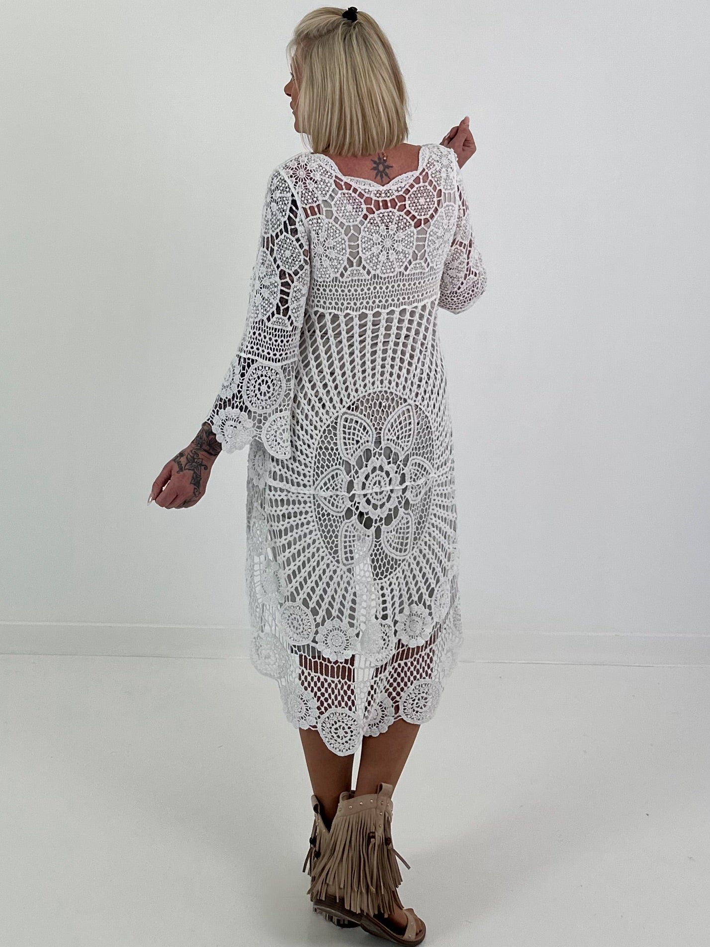 Crochet tunic with pattern - white