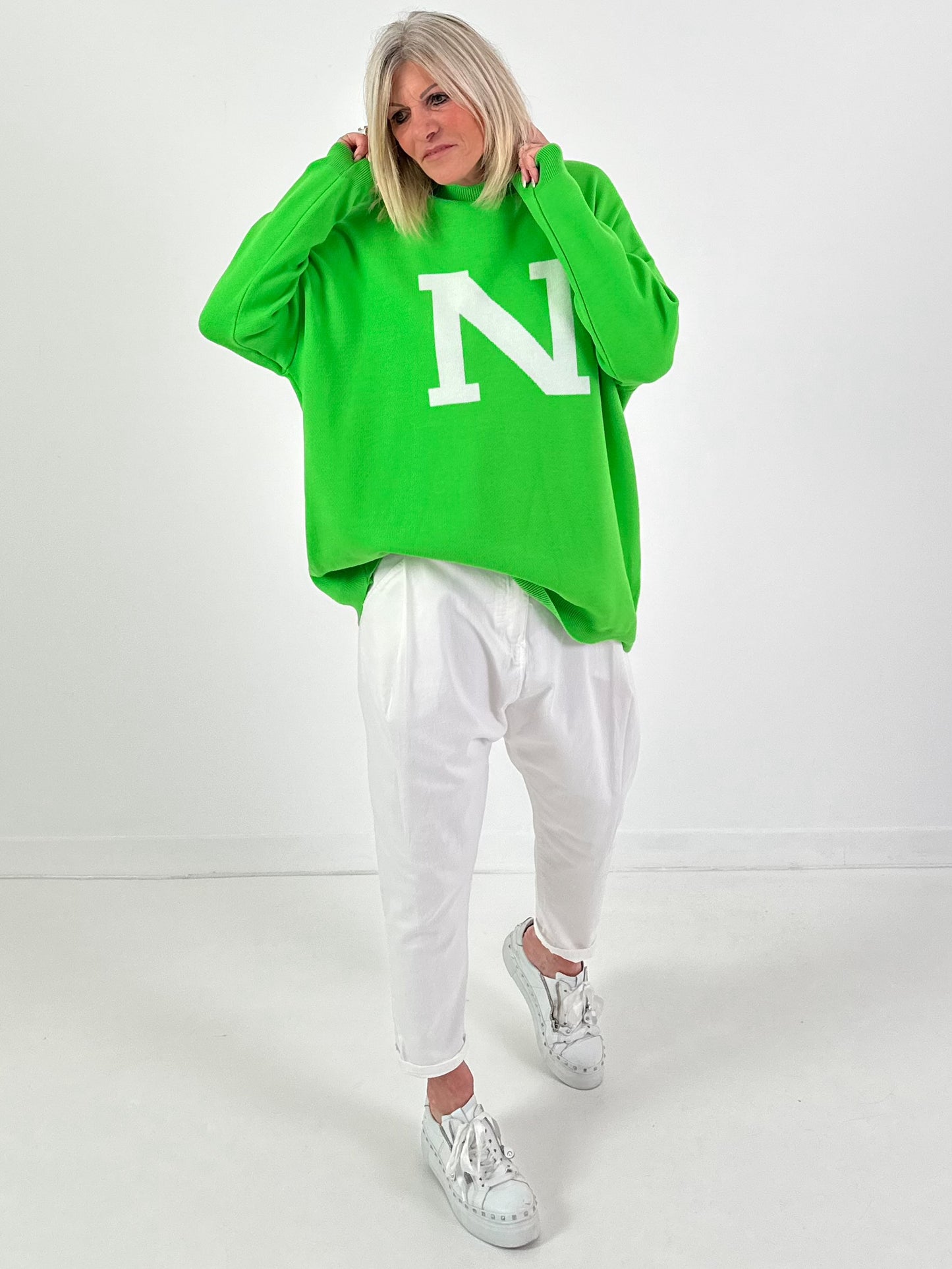 Pullover Modell "N-Edition" - apfelgrün ( lieferbar ab ca. 12.12.25)