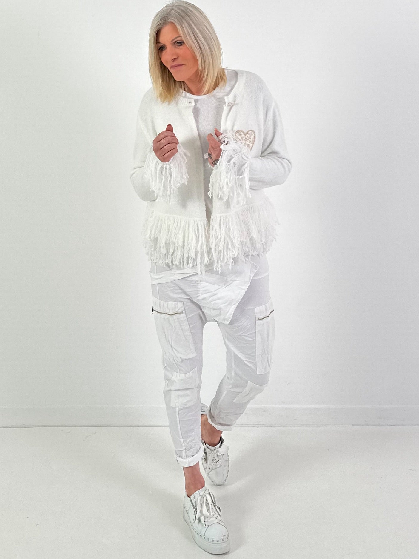 Cardigan model "Tender Heart" - wit