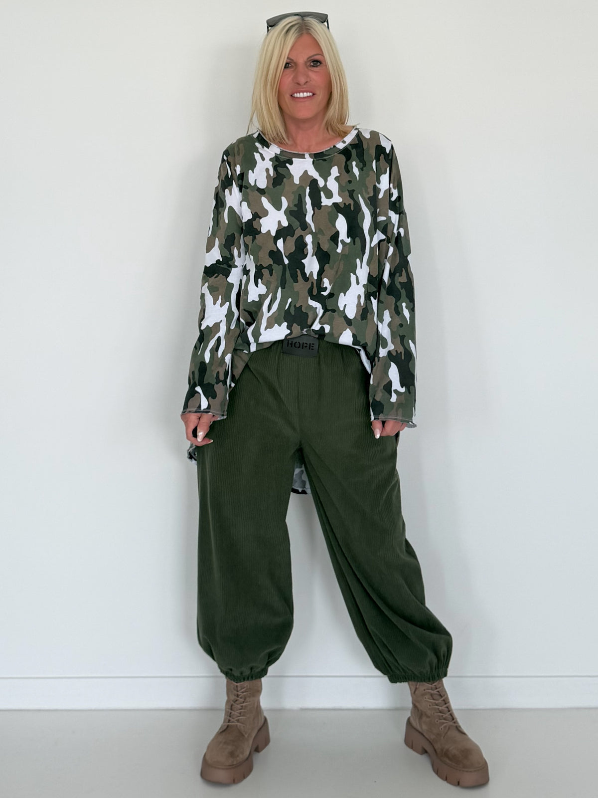 Shirt in all-over camouflage look - white-multicolored