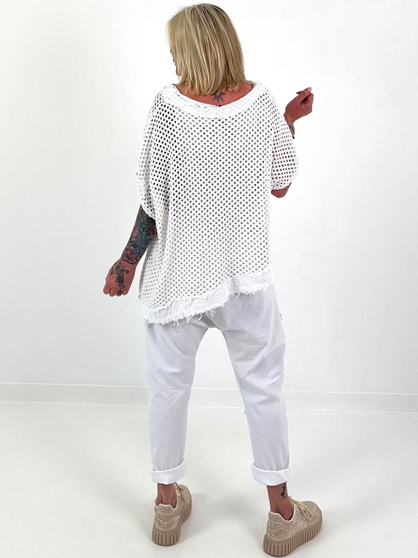 Crochet T-shirt with asymmetrical fringes - white