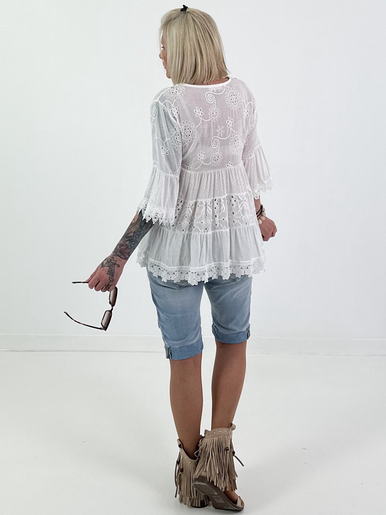 Boho Tunika mit Stickerei und Häkeldetails - weiss