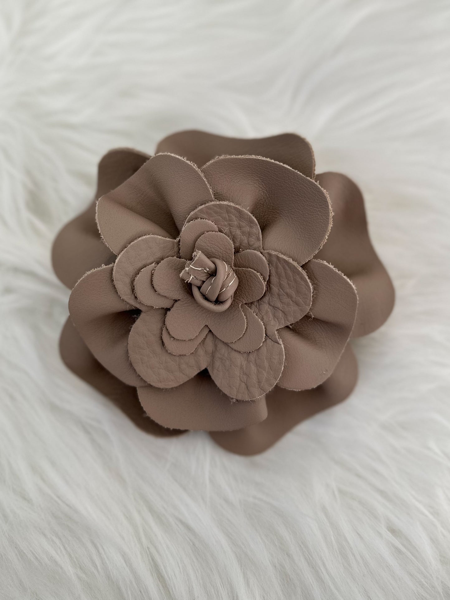 Tie belt model "Floral Flow" - taupe