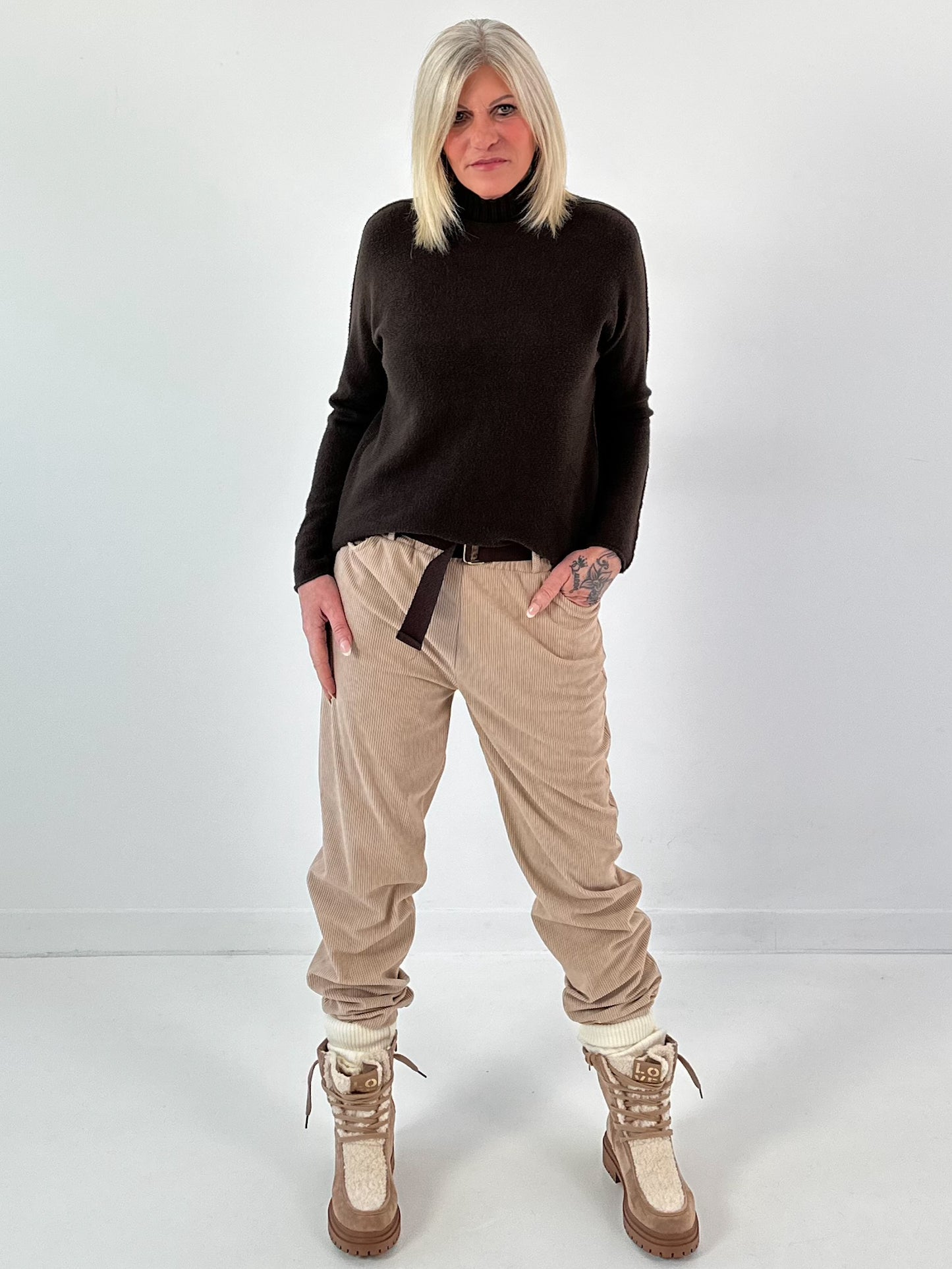 Corduroy trousers model “Soft Comfort” - beige