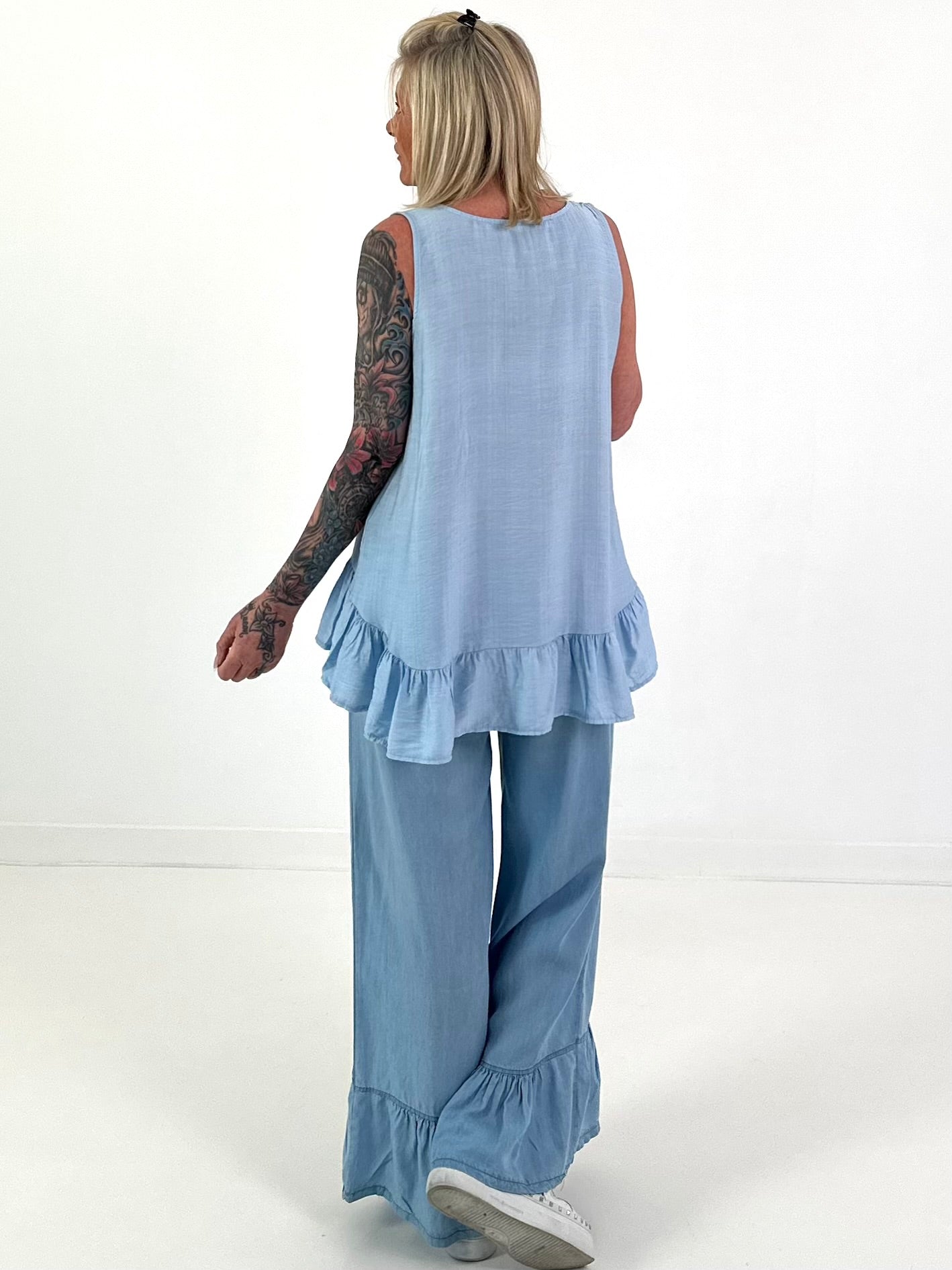 Top mit Volant SOHO - hellblau