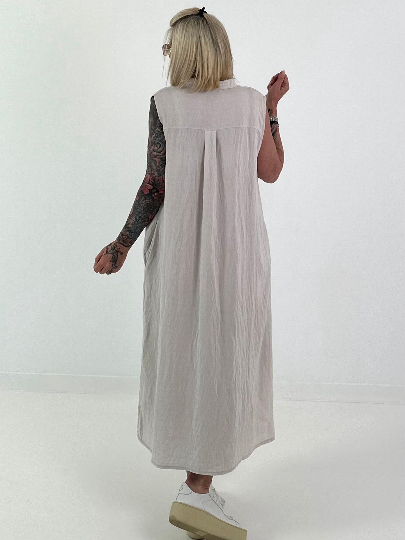 Luftiges Kleid - beige