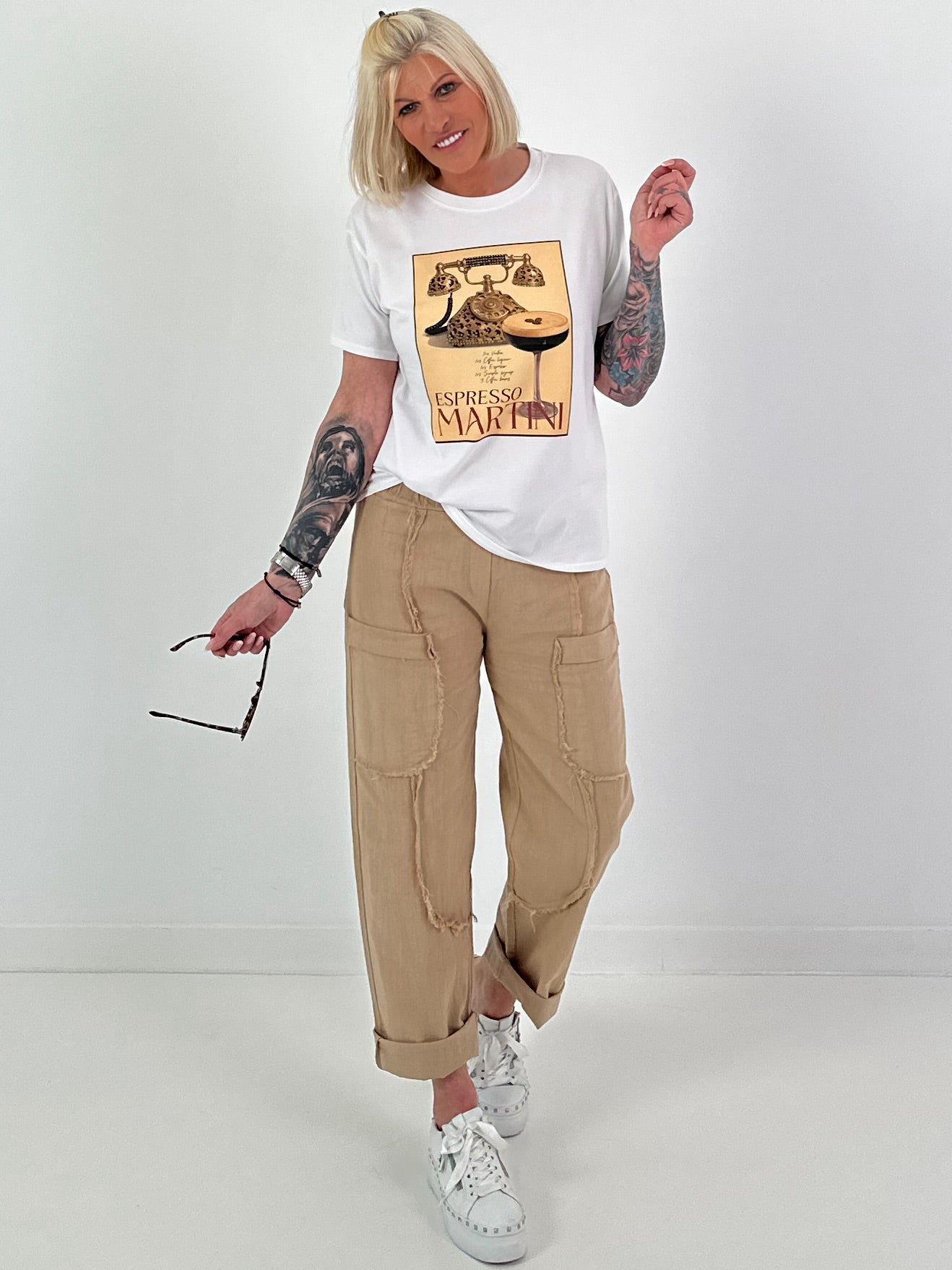 T-Shirt Espresso - white