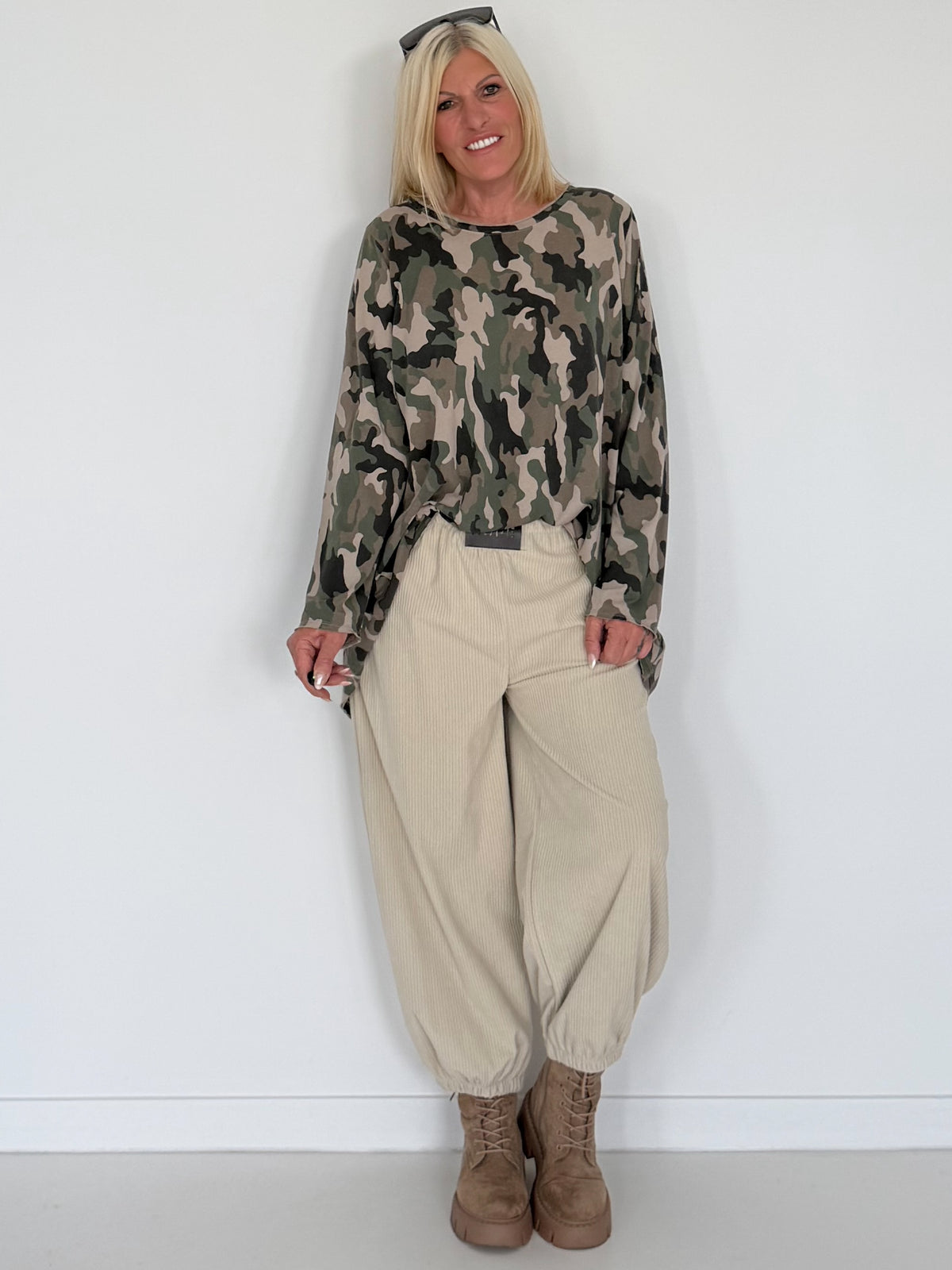 Shirt im Allover-Camouflage-Look - beige-mehrfarbig