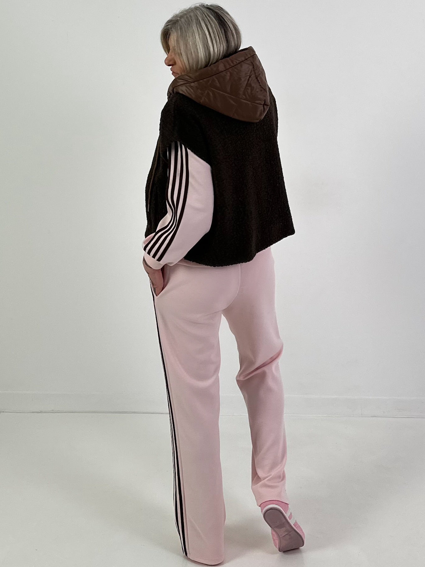 Bouclé Weste mit Kapuze - braun