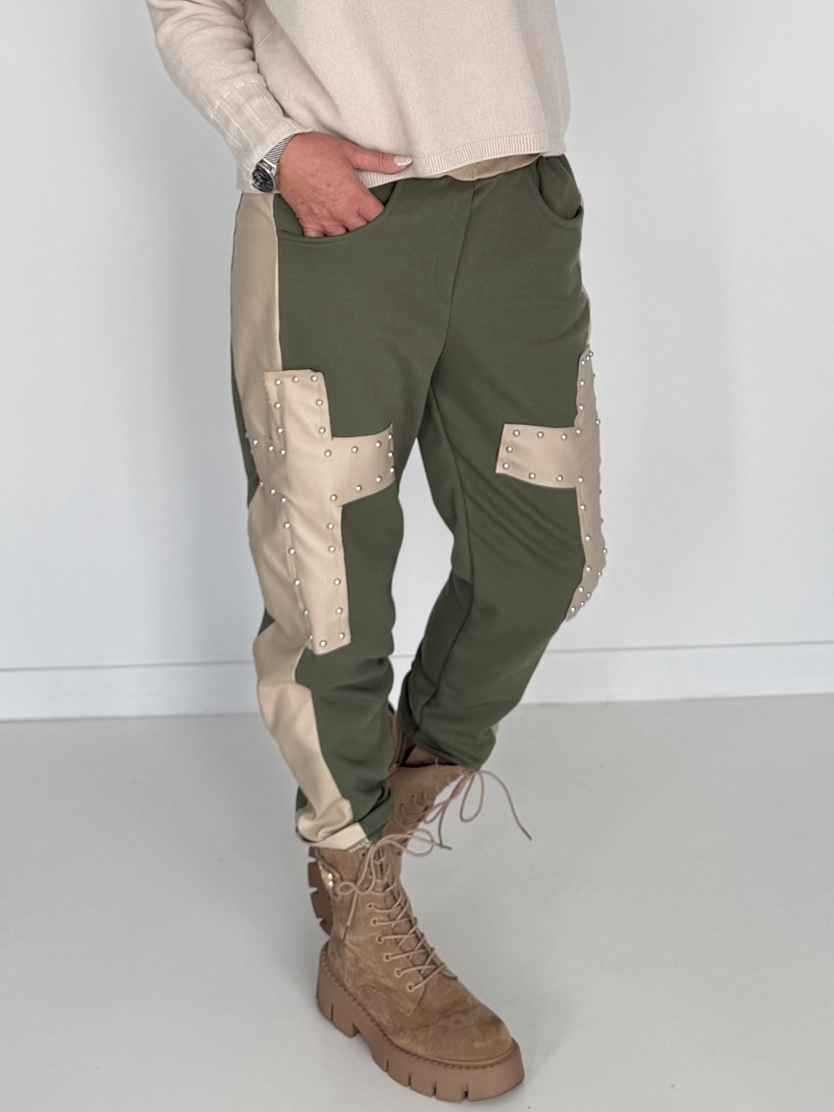 Sweathose im Materialmix - oliv-beige