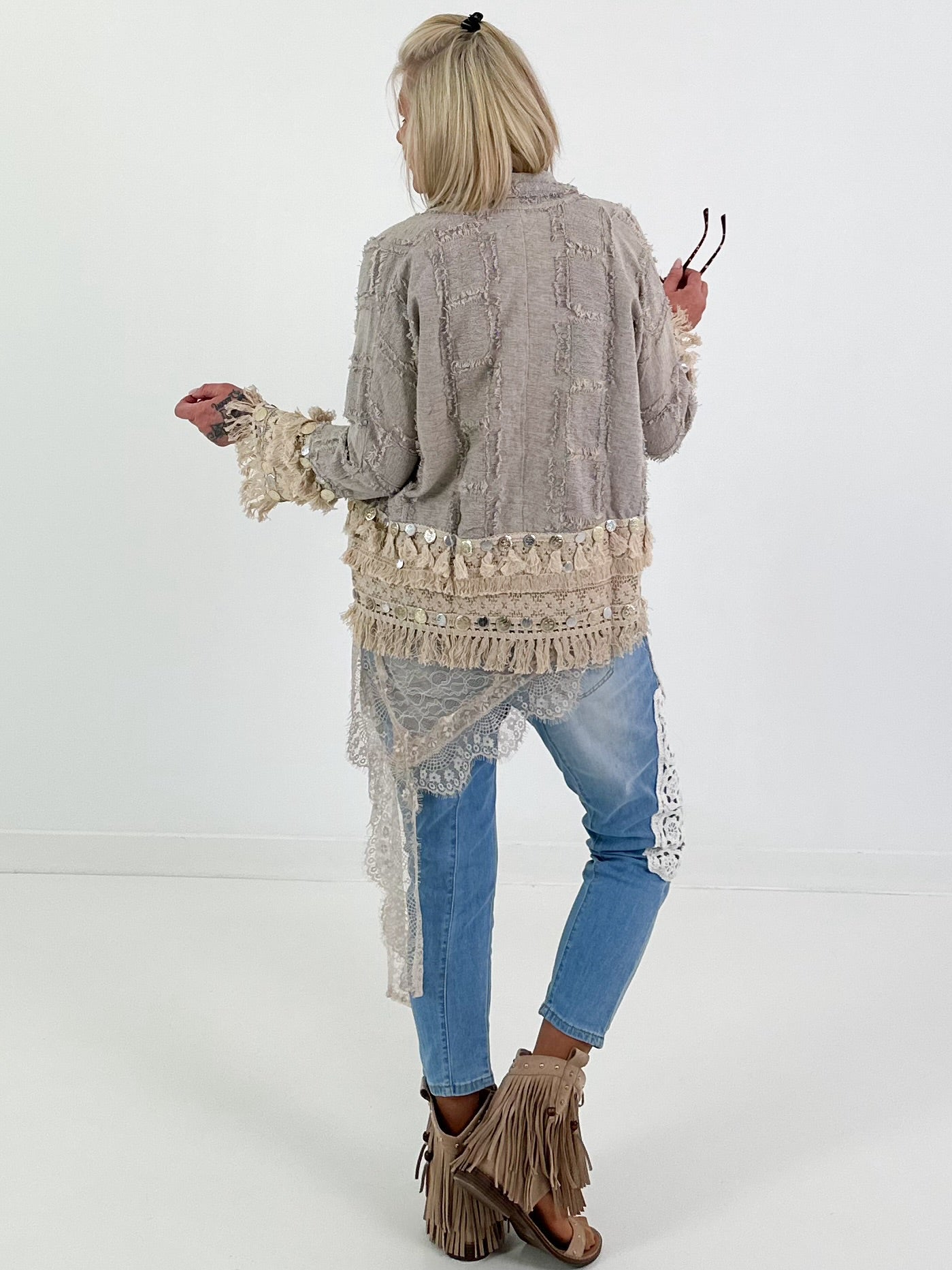 Boho-jasje met uitgebreide details - beige-blauw