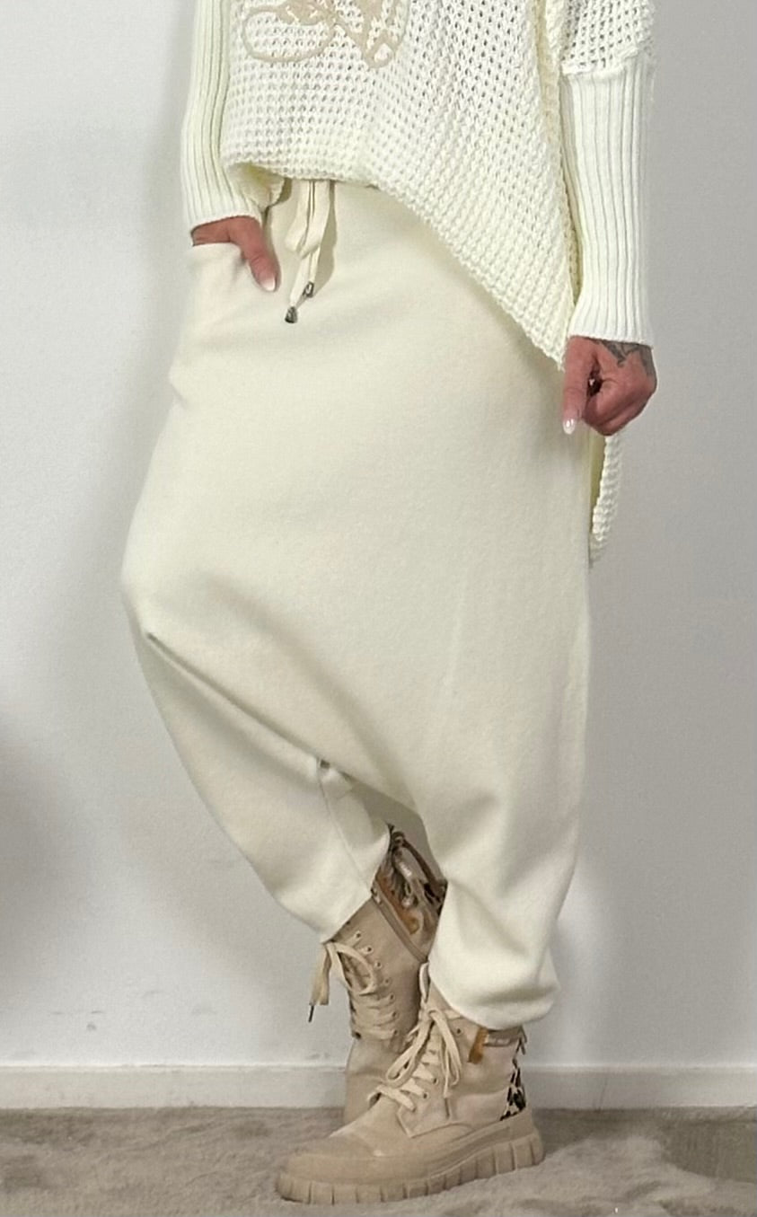 Fine knit harem pants "Lucinda" ecru