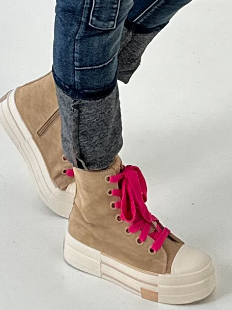 Bootie with platform sole and teddy strap model "Nora" - beige