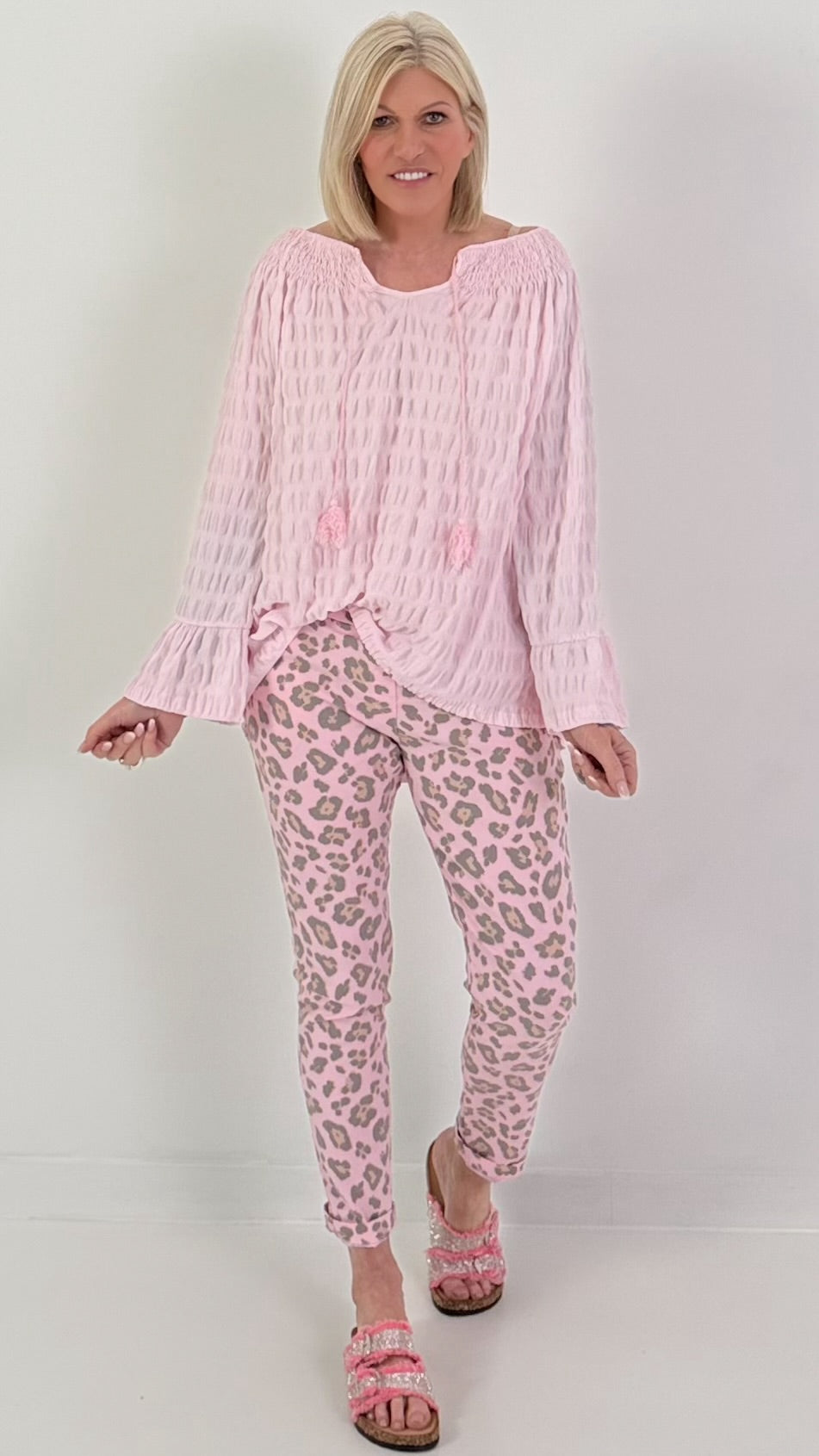 Structured tunic with tie belt and flounced sleeves - pink