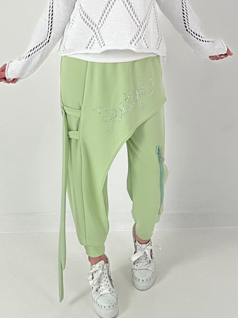 Baggy Hose Beautiful - lindgrün