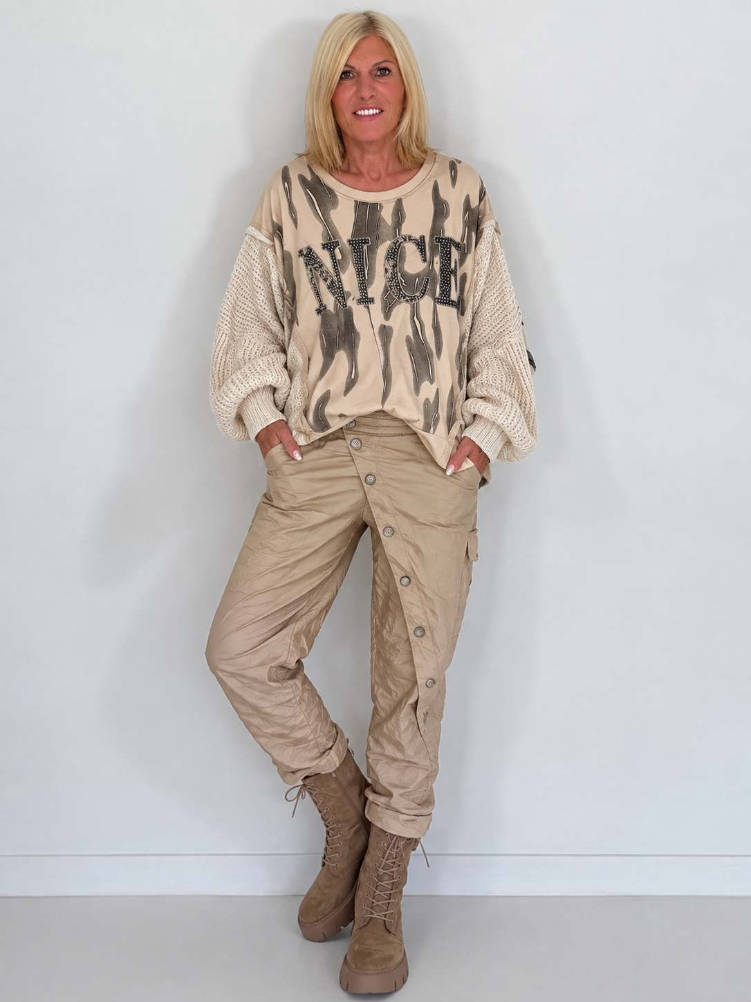 Sweater Nice mit Strickeinsätzen - beige