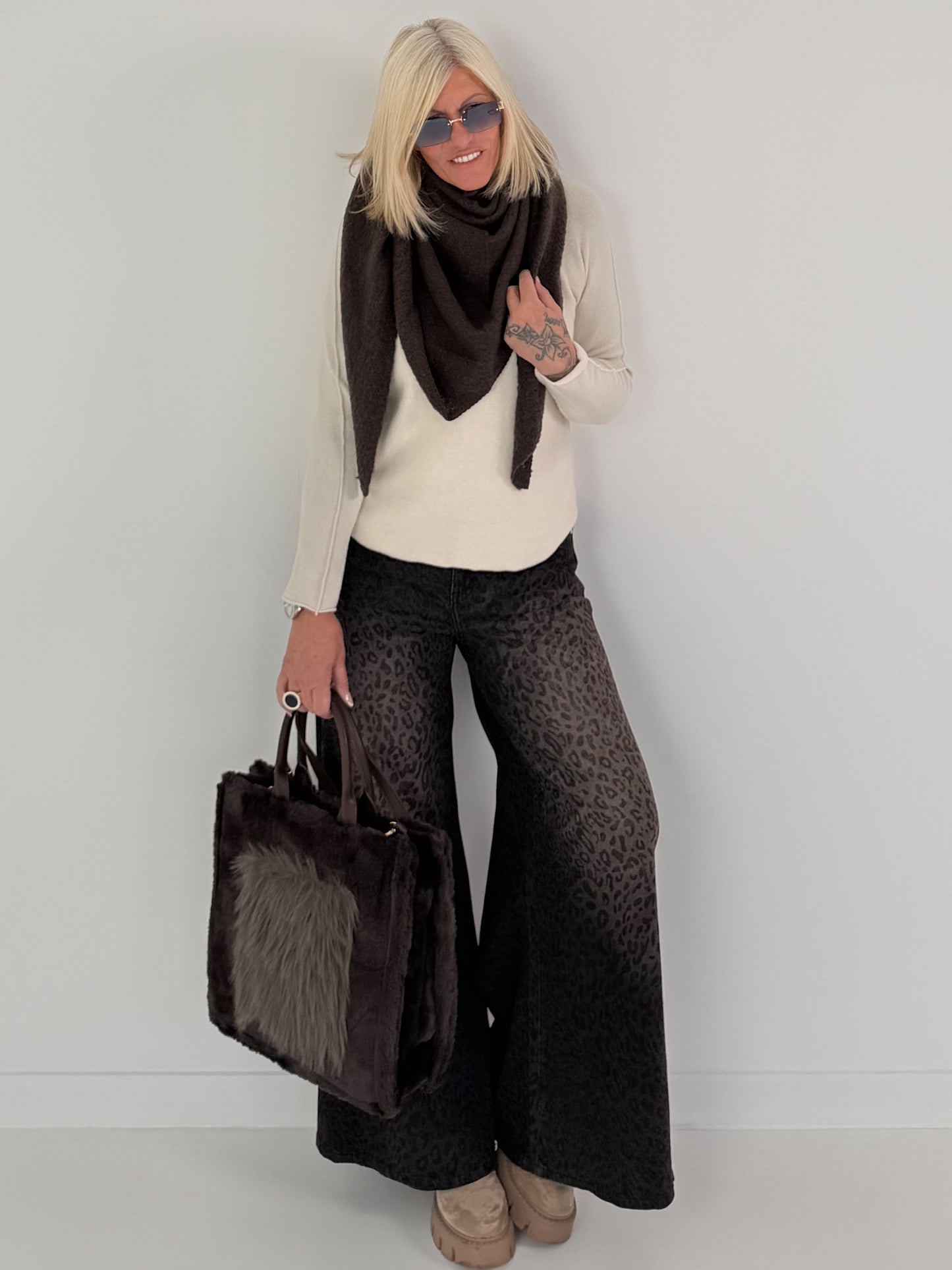Jeans mit All Over Leo-Print und weitem Bein - leo-mehrfarbig