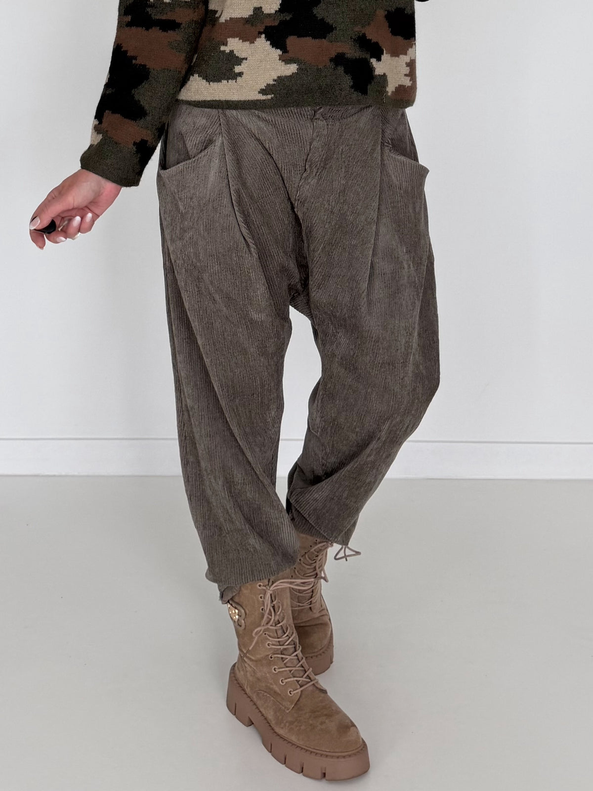 Cord-Baggy - taupe
