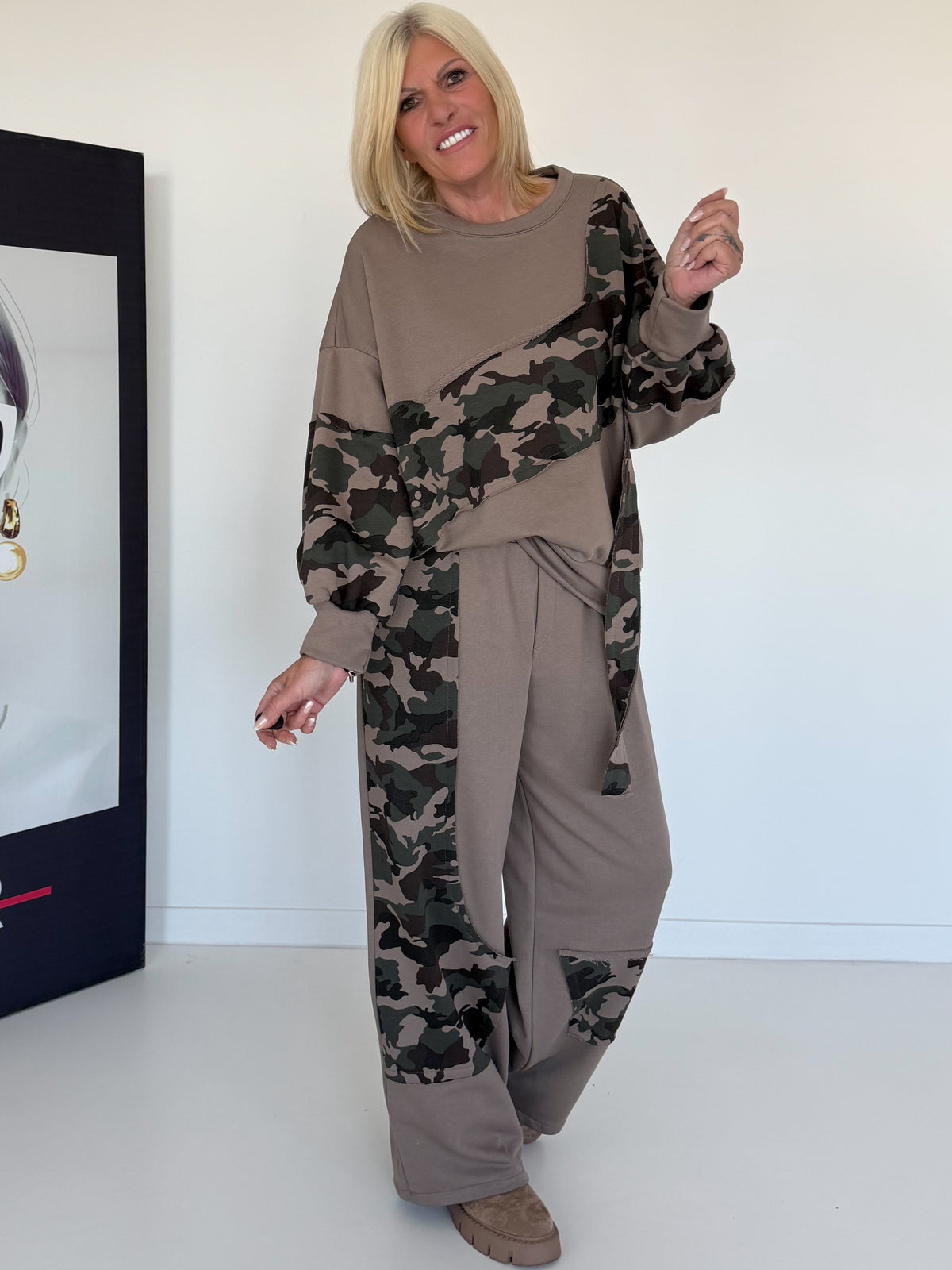 Zweiteiler mit Camouflage-Muster - taupe-mehrfarbig