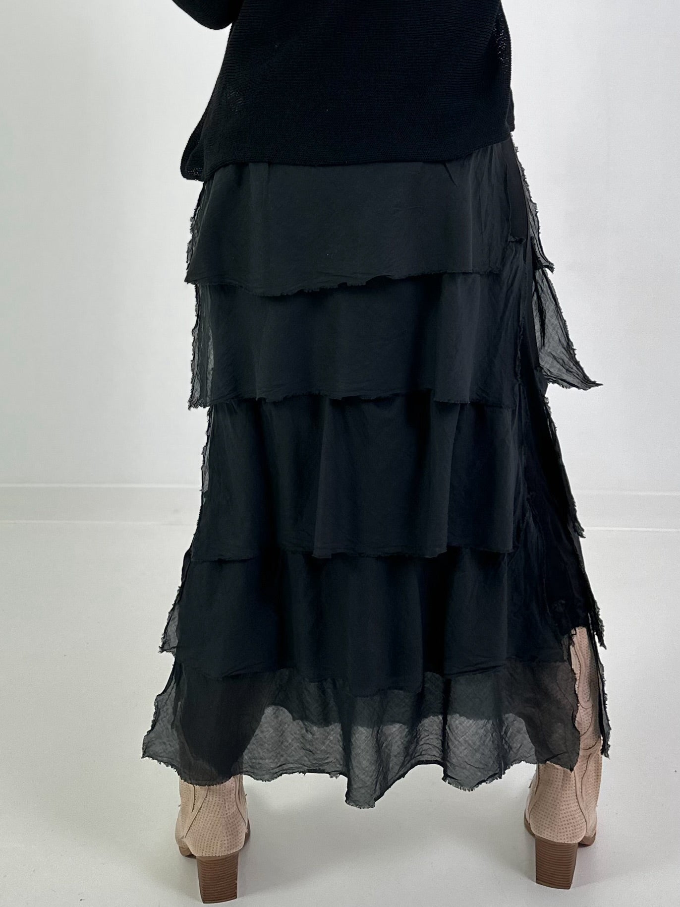 Long tiered skirt - black
