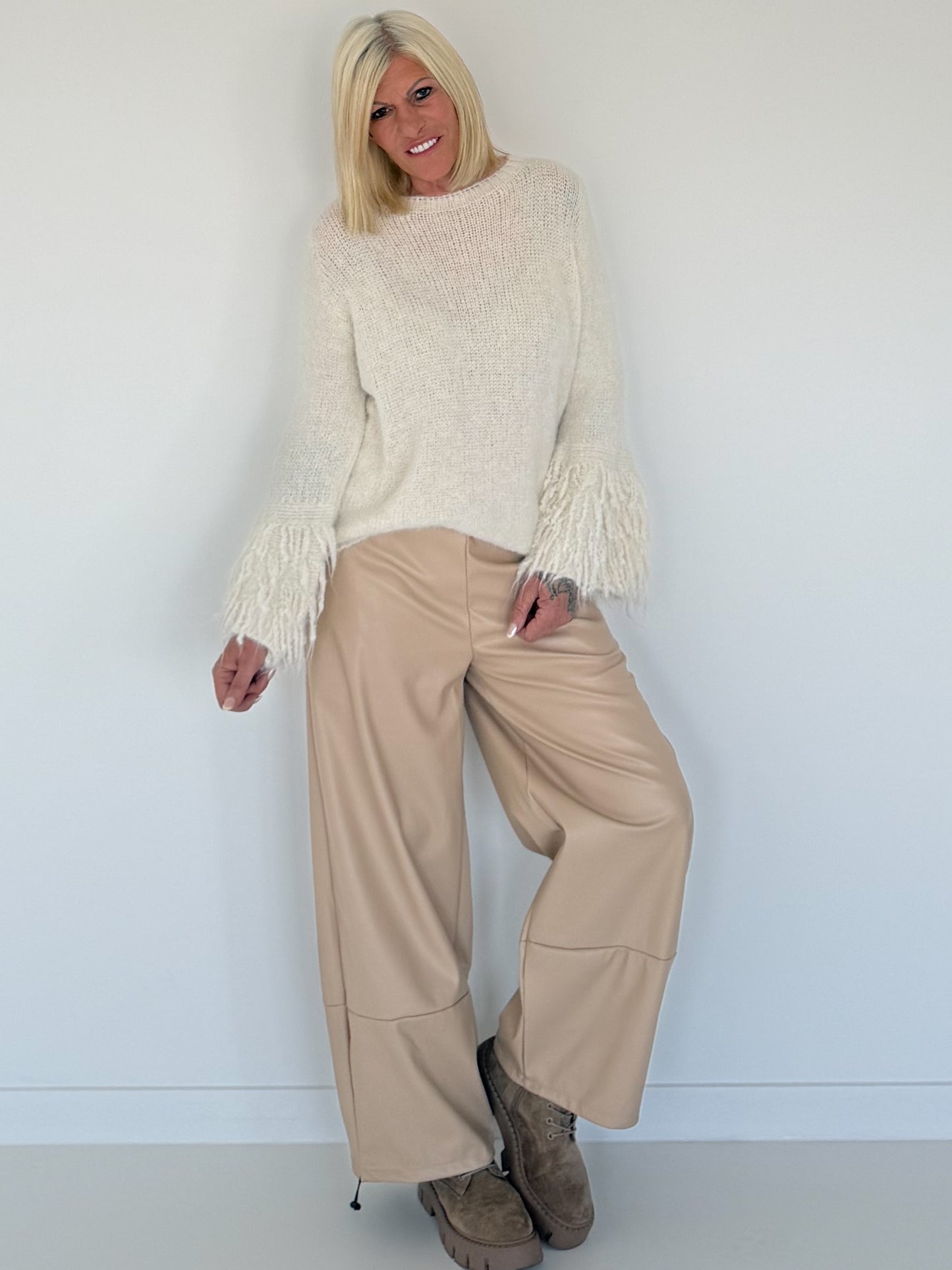 Vegane Lederhose 2 Looks - beige