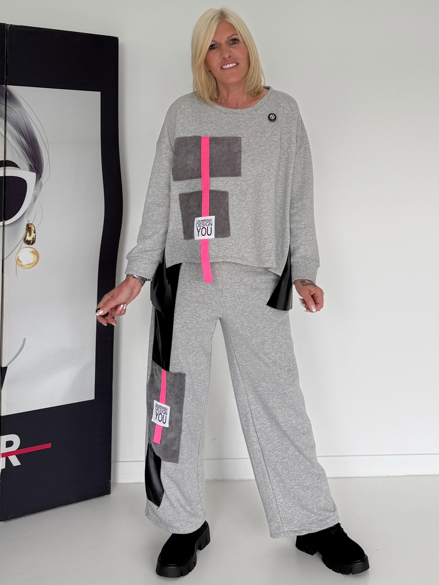 Casual two-piece set with faux leather and corduroy details - light grey