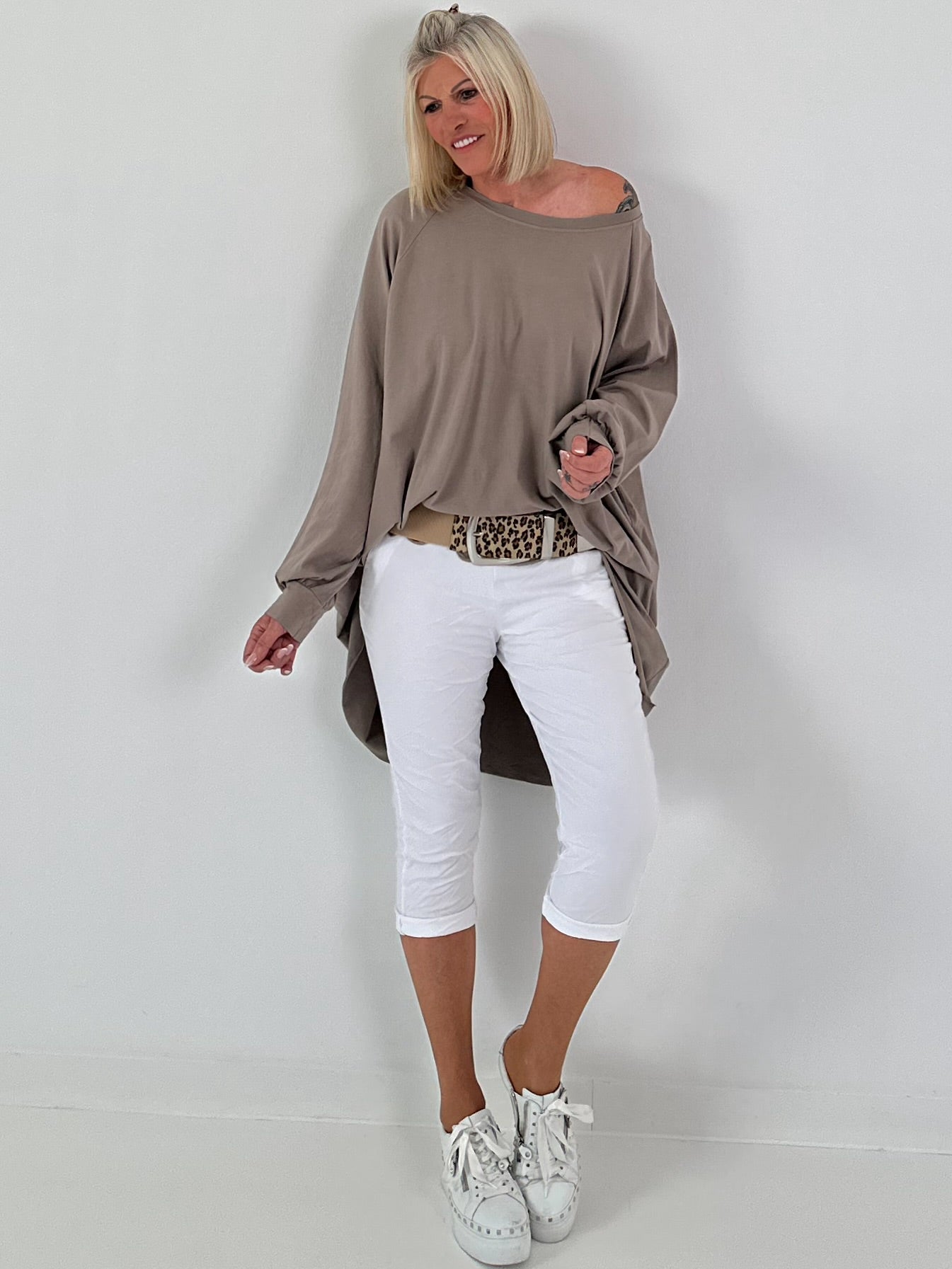 Oversized T-shirt with back print - taupe