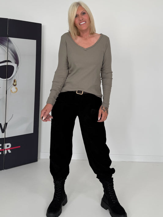 Ribtop met gerafelde V-hals - taupe