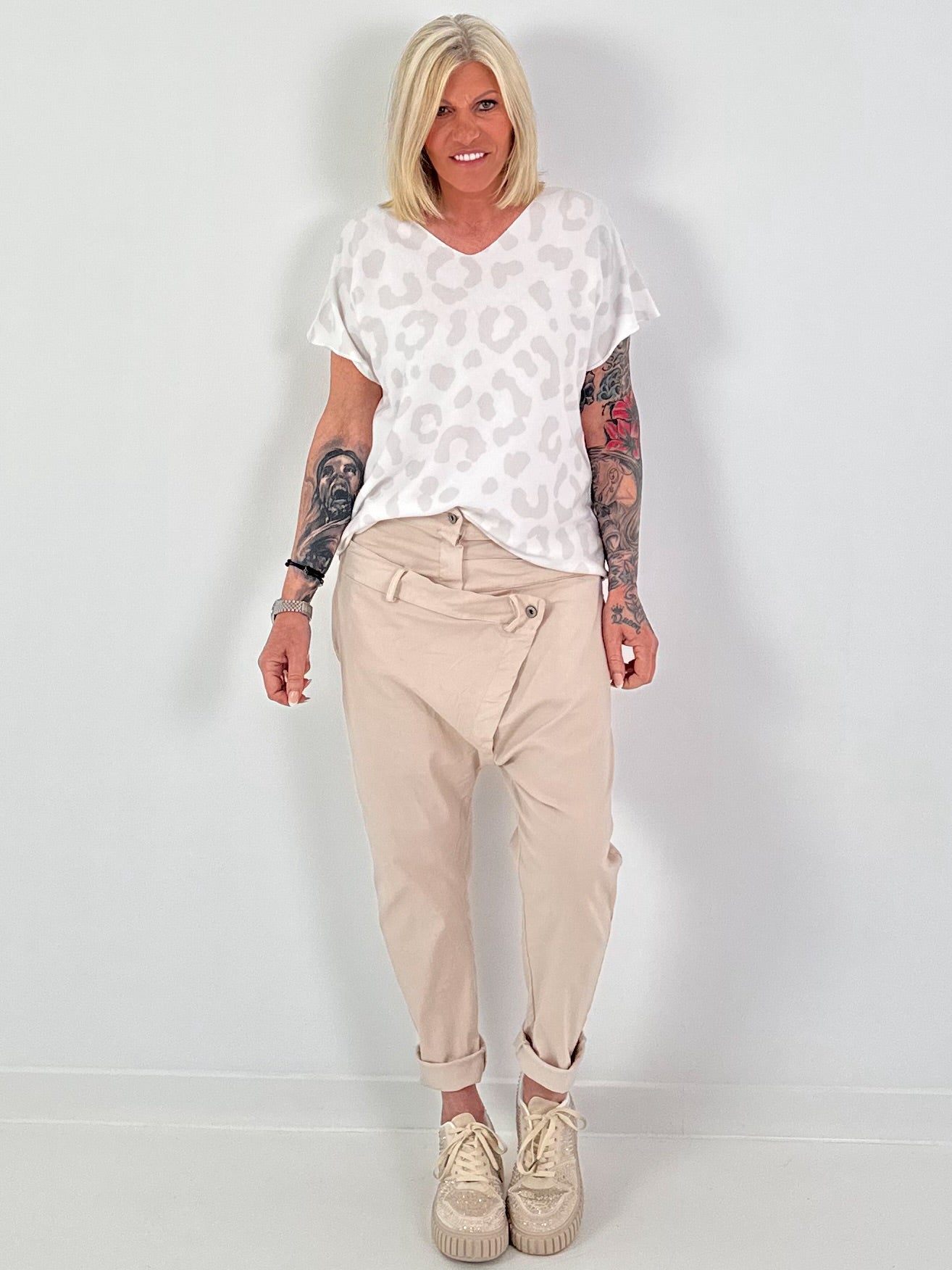 Fine-knit T-shirt Leo - white-beige
