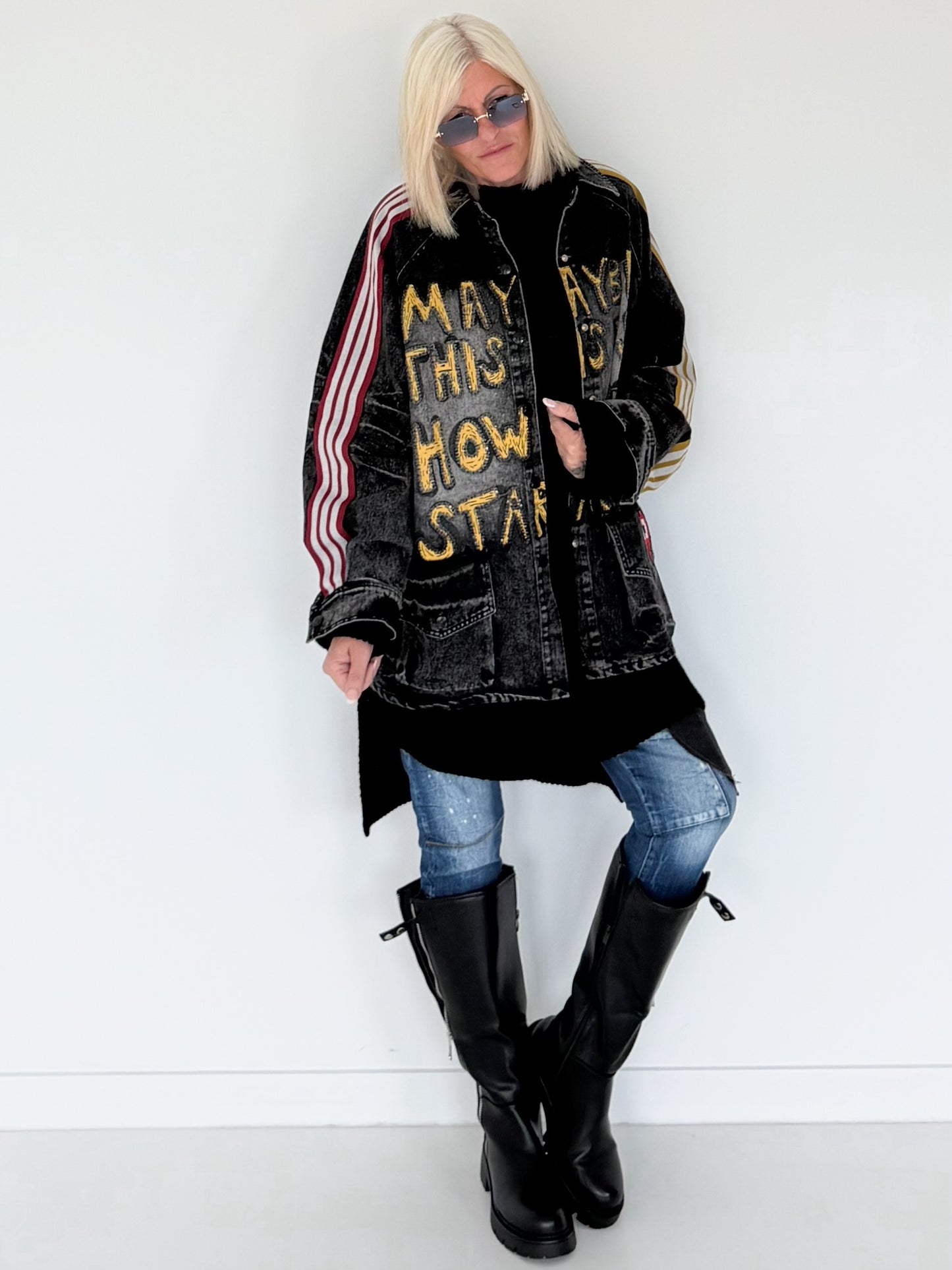 Oversized Jeansjacke mit Pailletten - used-black ( lieferbar ab ca. 01.09.26)