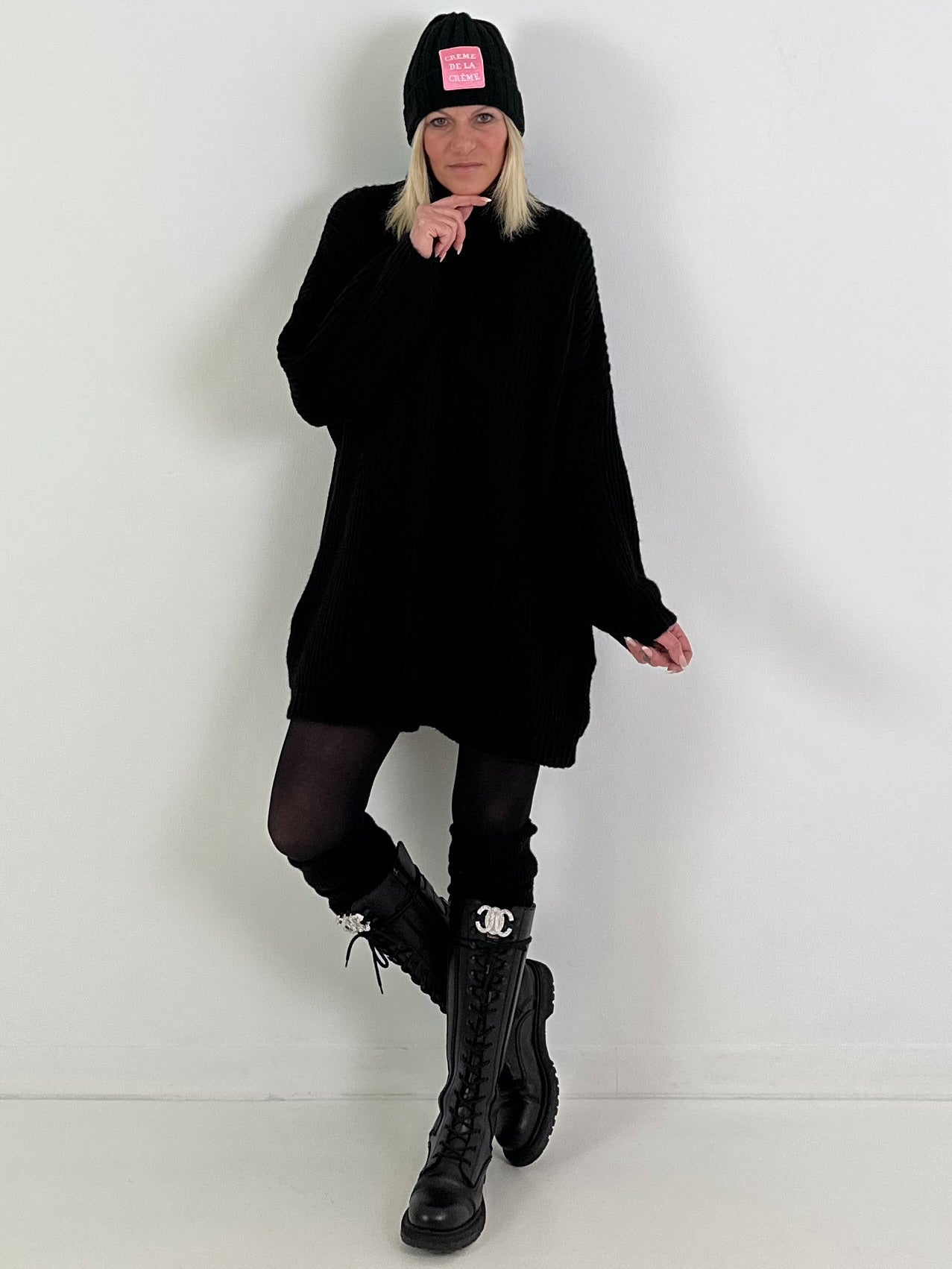 Longpullover/Kleid Modell "Embrace" - schwarz