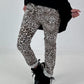 Hose mit elastischem Bund und Leo-Print - leo-weiss