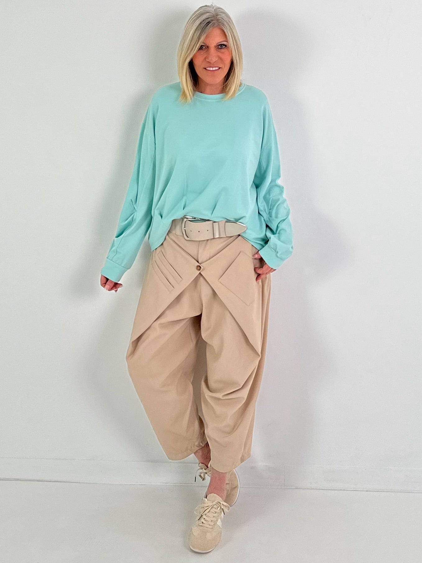 Trui met ingezette plooien - mintgroen