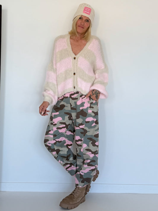 Kuschelige Strickjacke mit Streifen - beige-rosa