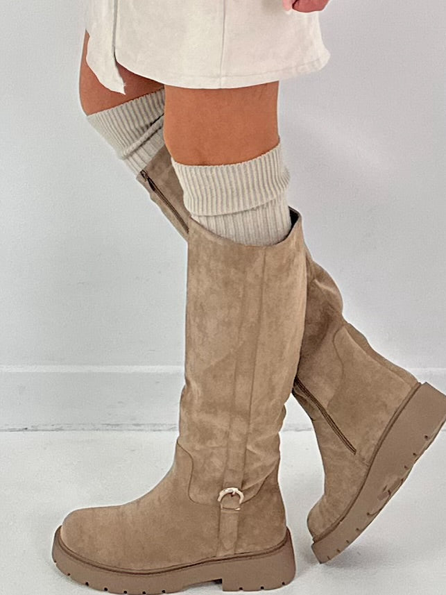 Boots model "Sand Step" - sand