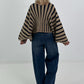 Extravaganter Oversized Pullover - dunkelblau - gold