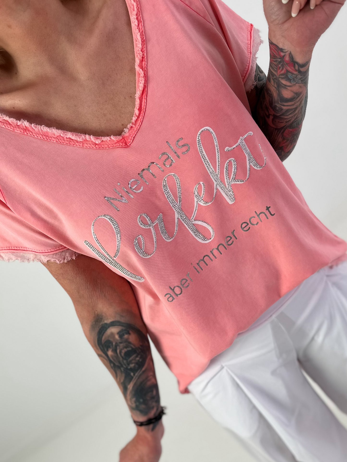 T-shirt with statement print - coral