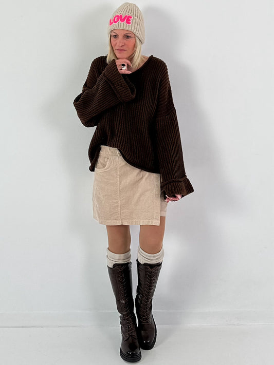 V-hals trui met wijde mouwen, model "Soft Horizon" - bruin