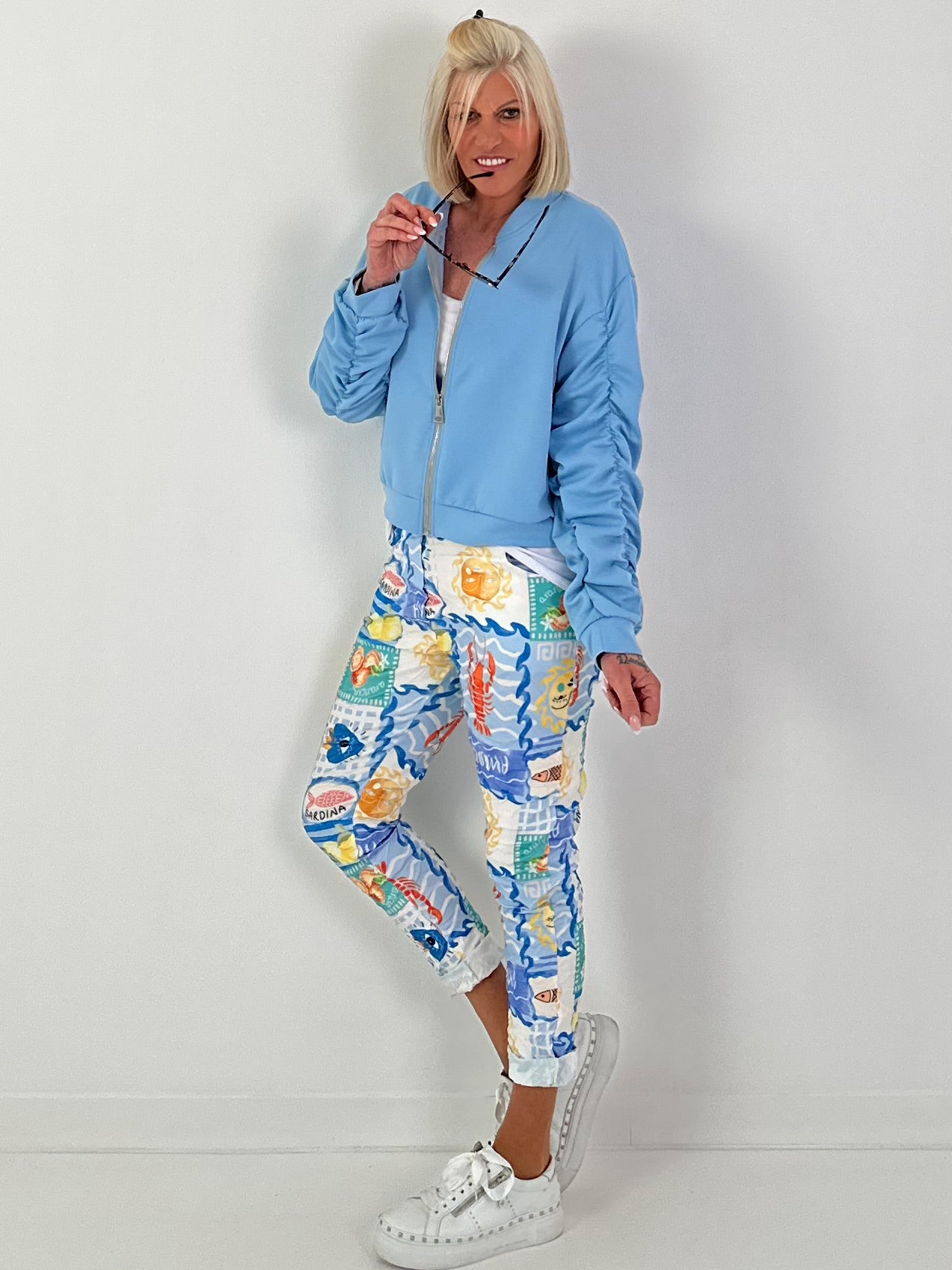 Bomber jacket with gathered sleeves - light blue